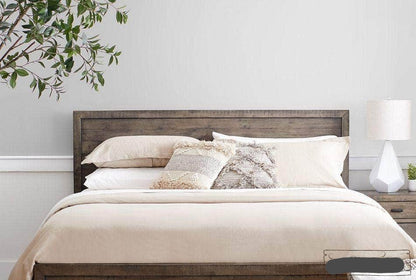 Rustic Classics Bed Whistler Reclaimed Wood Platform Bed with 4 Storage Drawers in Grey - Available in 2 Sizes