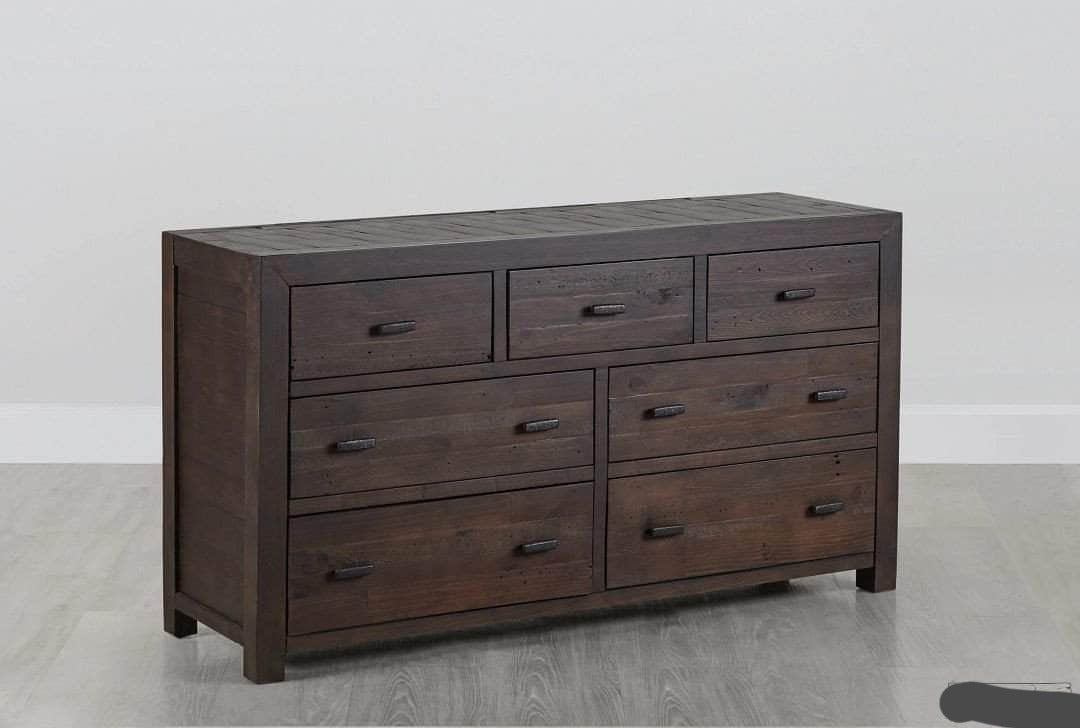 Rustic Classics Dresser Whistler Reclaimed Wood 7 Drawer Dresser in Brown